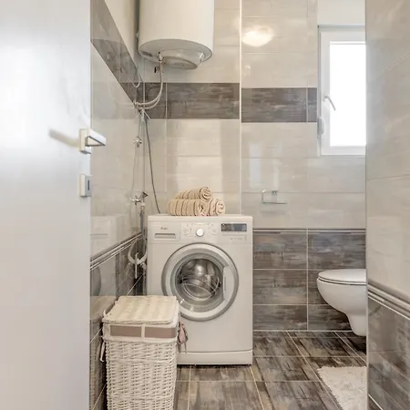 Apartment Ive *