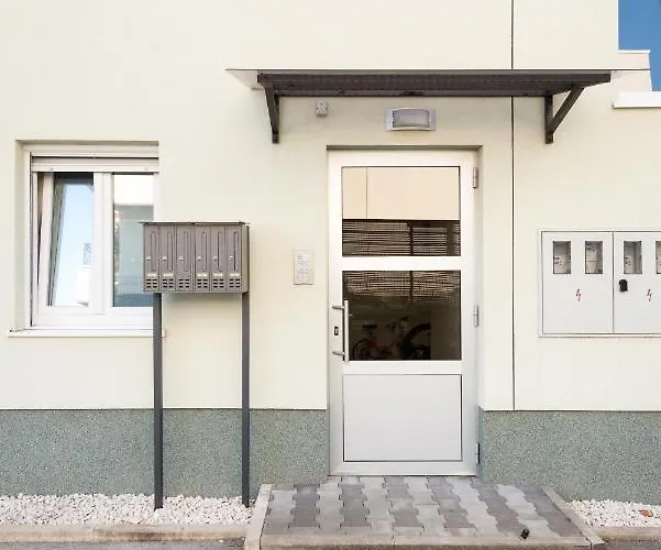 Ive Lägenhet Trogir